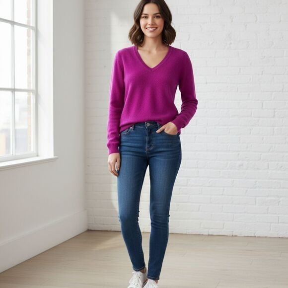 Charter Club Cashmere Sweater Size XS V-Neck Luxury Magenta Pink Purple - Picture 13 of 13